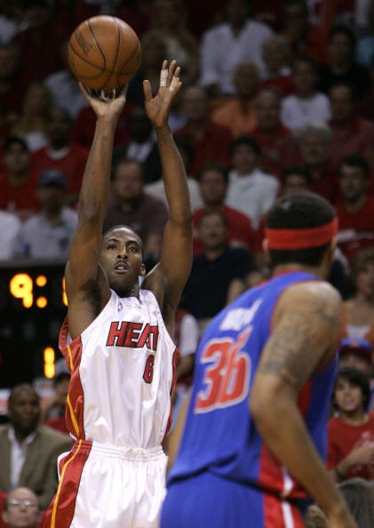 何时利用边 何时利用边