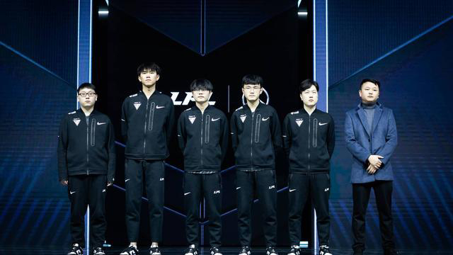 边路速度撕 边路速度撕